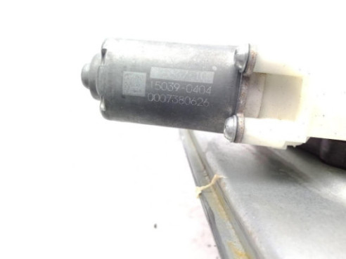 807004EA3D  ELEVALUNAS PUERTA LAT DEL DER NISSAN QASHQAI II Todo terreno, cerrada (J11, J11_)|Desguaces La Cabaña