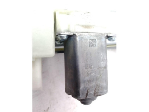 827004EA0A  ELEVALUNAS PUERTA LAT TRA DER NISSAN QASHQAI II Todo terreno, cerrada (J11, J11_)|Desguaces La Cabaña