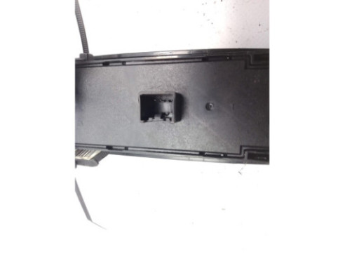 MANDO ELEVALUNAS PUERTA LATERAL DELANTERO IZQUIERDO|Desguaces La Cabaña 2