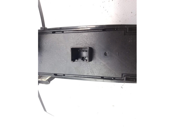 6M2T14A132AF MANDO ELEVALUNAS PUERTA LAT DEL IZQ FORD S-MAX (WA6)|Desguaces La Cabaña