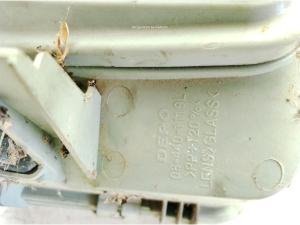 084401119L FARO IZQUIERDO MERCEDES BENZ VITO Furgón (638)|Desguaces La Cabaña