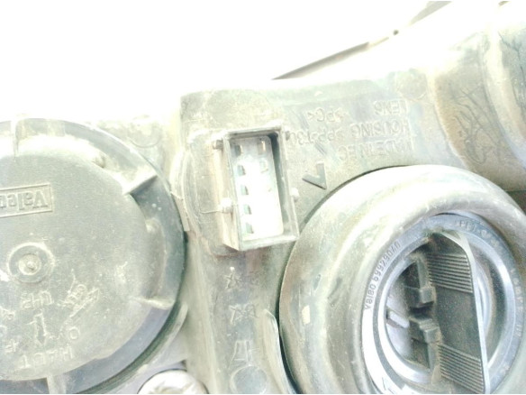 09114329 FARO DERECHO OPEL CORSA C (X01)|Desguaces La Cabaña