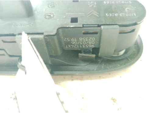 96531123XT MANDO ELEVALUNAS PUERTA LAT DEL IZQ PEUGEOT 307 SW (3H)|Desguaces La Cabaña