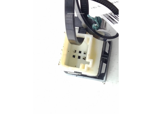 98170430ZD  INTERRUPTOR WARNING CITROEN BERLINGO (ER_, EC_)|Desguaces La Cabaña