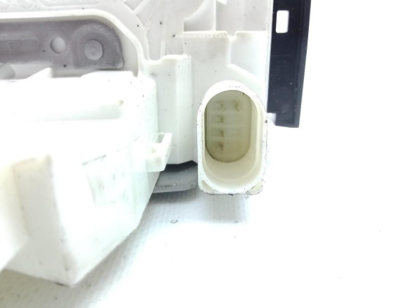 7C0843014C CERRADURA PUERTA LAT TRA DER VW CRAFTER Furgón (SY_) |Desguaces La Cabaña