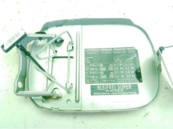 A2095840739 TAPA COMBUSTIBLE MERCEDES BENZ CLK (C209)|Desguaces La Cabaña