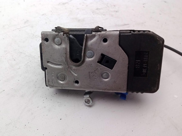 7700311808 CERRADURA PUERTA LAT DEL DER RENAULT TRAFIC II Furgón (FL)|Desguaces La Cabaña
