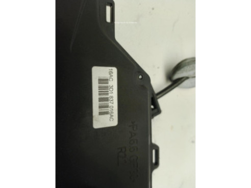3D1837016AC CERRADURA PUERTA LAT DEL DER SKODA OCTAVIA II Combi (1Z5)|Desguaces La Cabaña