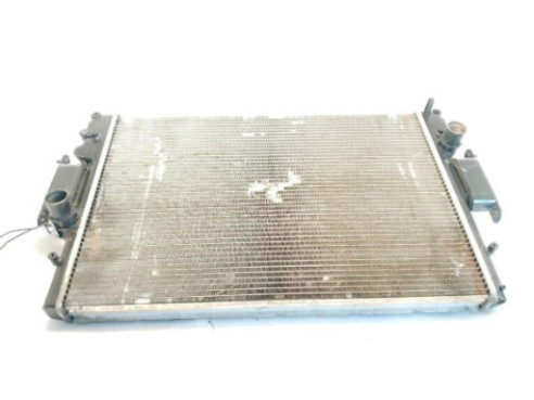 846060100 RADIADOR AGUA IVECO DAILY IV Caja/Chasis|Desguaces La Cabaña