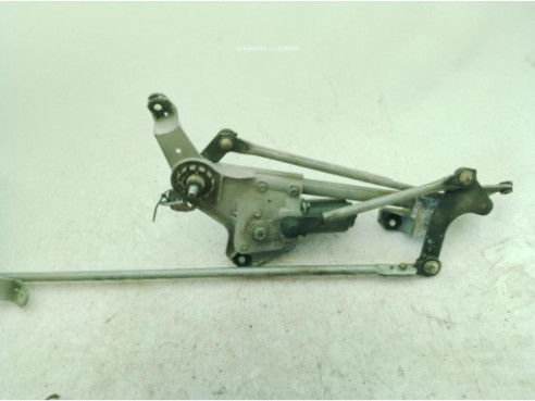 8250A138  MOTOR LIMPIAPARABRISAS DEL MITSUBISHI GRANDIS (NA_W)|Desguaces La Cabaña