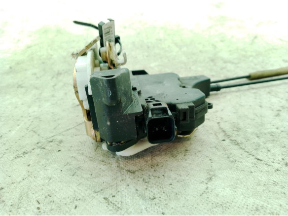 MN145876  CERRADURA PUERTA LAT TRA DER MITSUBISHI GRANDIS (NA_W)|Desguaces La Cabaña