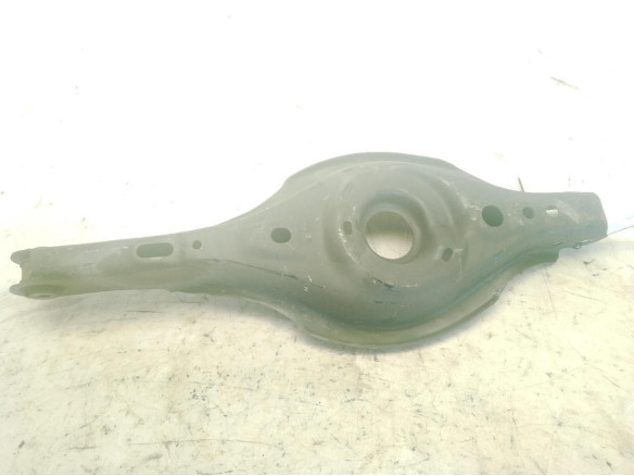 KD3528350  BRAZO SUSPENSION TRA IZQ INF CENTRAL MAZDA CX-5 (KF)|Desguaces La Cabaña