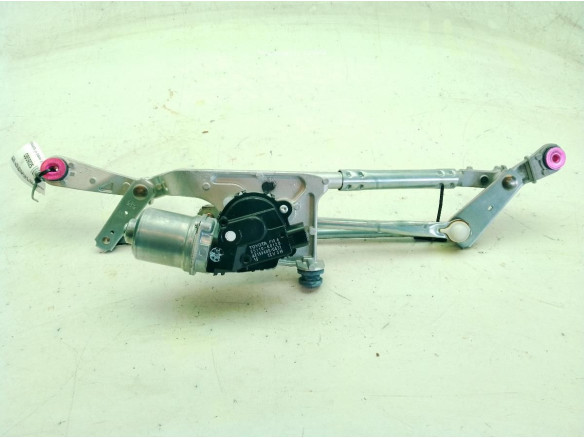 85110K0120 MOTOR LIMPIAPARABRISAS DEL TOYOTA YARIS CROSS (MXP_)|Desguaces La Cabaña