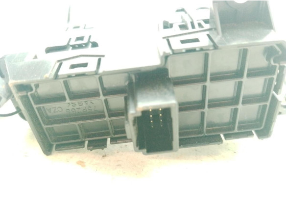 84390K0010  INTERRUPTOR FRENO MANO ELECTRICO TOYOTA YARIS CROSS (MXP_)|Desguaces La Cabaña