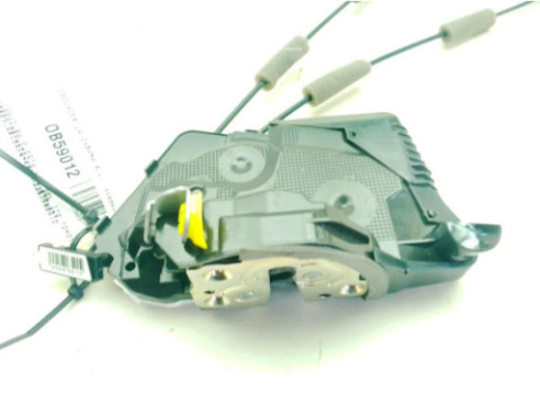 M7313660 CERRADURA PUERTA LAT DEL IZQ TOYOTA YARIS CROSS (MXP_)|Desguaces La Cabaña
