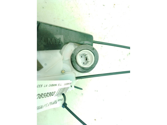 69060K0040  CERRADURA PUERTA LAT TRA IZQ TOYOTA YARIS CROSS (MXP_)|Desguaces La Cabaña