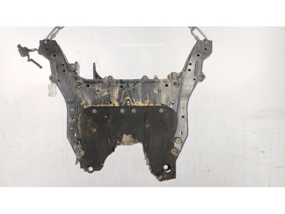 687272905 CUNA MOTOR BMW 1 (F40)|Desguaces La Cabaña