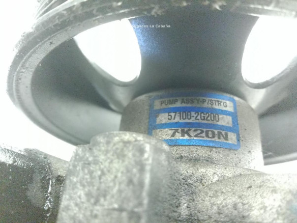 571002G200 BOMBA DIRECCION KIA CARENS III Limusina (UN) |Desguaces La Cabaña