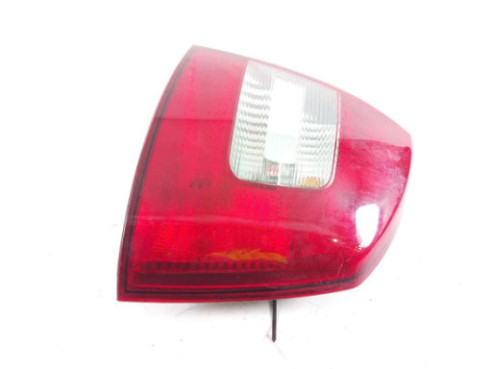 PILOTO TRASERO DERECHO EXTERIOR|Desguaces La Cabaña 2