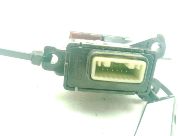 93790Q0000 INTERRUPTOR WARNING HYUNDAI i20 III (BC3, BI3)|Desguaces La Cabaña