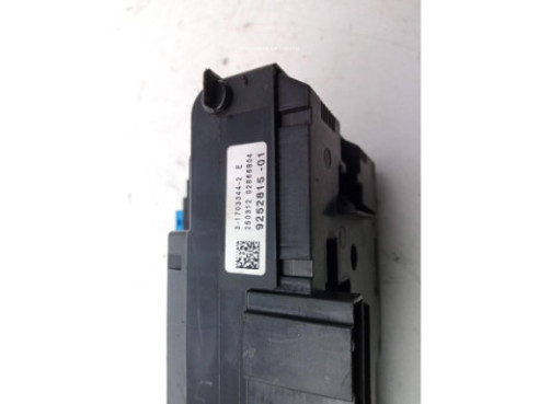 925281501 CAJA FUSIBLES INTERIOR (BSI) BMW 5 (F10)|Desguaces La Cabaña