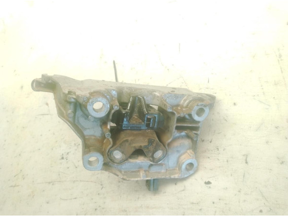 4A109760 SOPORTE MOTOR IZQ PEUGEOT 2008 II|Desguaces La Cabaña
