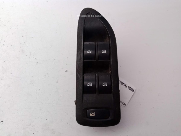 8200397297B MANDO ELEVALUNAS PUERTA LAT DEL IZQ RENAULT LAGUNA II (BG0/1_)|Desguaces La Cabaña