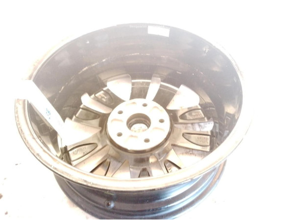 7E0601025L LLANTA ALUMINIO 3 VW MULTIVAN VI (SGF, SGM, SGN)|Desguaces La Cabaña