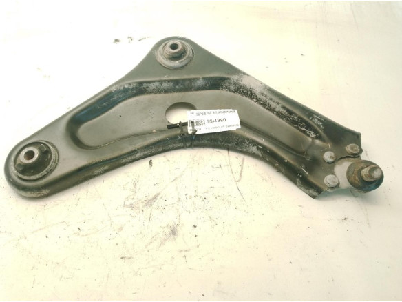 9675028880  BRAZO SUSPENSION DEL DER INF CITROEN C-ELYSEE|Desguaces La Cabaña