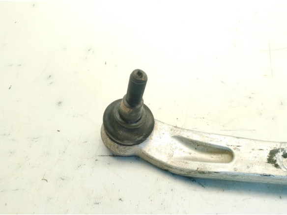 4F0407694H  BRAZO SUSPENSION DEL DER INF AUDI A6 (4F2, C6)|Desguaces La Cabaña