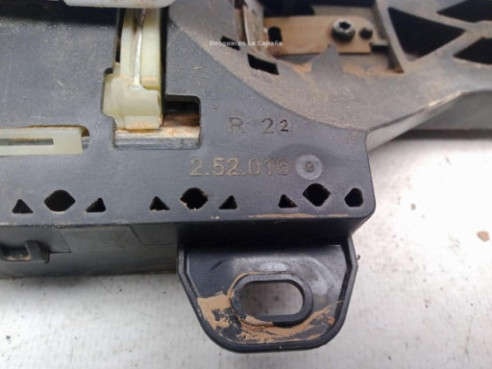 806076474R  MANILLA PUERTA LAT TRA IZQ EXT RENAULT MEGANE IV (B9A/M_)|Desguaces La Cabaña
