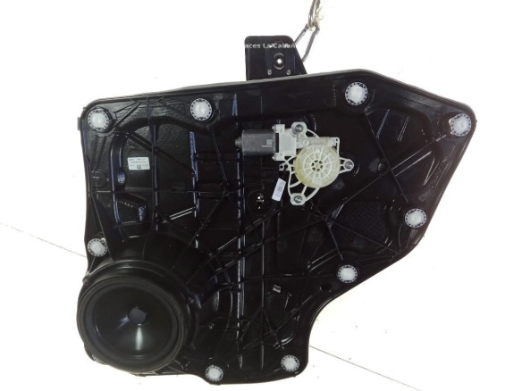 A76386112 ELEVALUNAS PUERTA LAT TRA DER FORD FOCUS IV (HN)|Desguaces La Cabaña