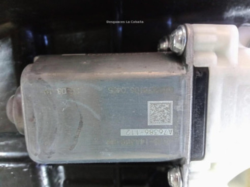 A76386112 ELEVALUNAS PUERTA LAT TRA DER FORD FOCUS IV (HN)|Desguaces La Cabaña