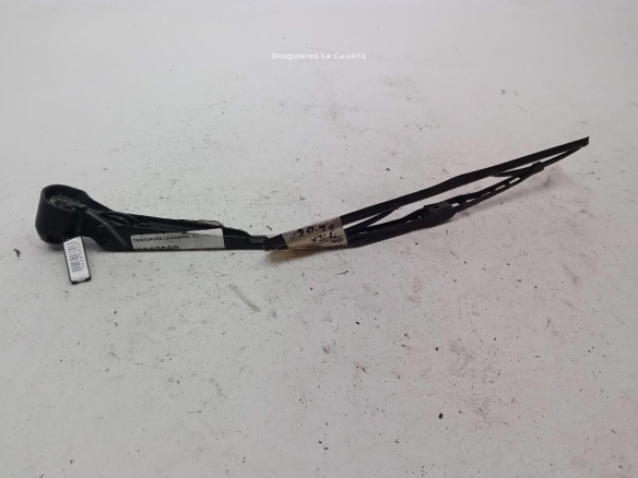 BRAZO LIMPIAPARABRISAS TRA PORTÓN FORD TOURNEO CONNECT|Desguaces La Cabaña