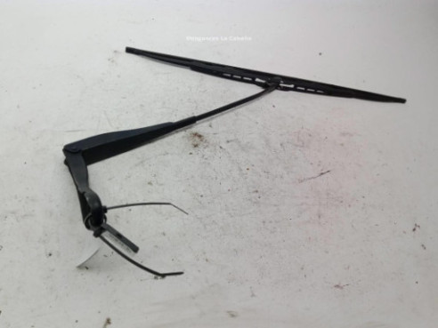 288803876B BRAZO LIMPIAPARABRISAS DEL IZQ DACIA SANDERO II|Desguaces La Cabaña