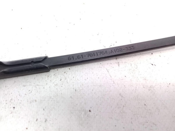 61617011764 BRAZO LIMPIAPARABRISAS DEL DER BMW Z4 Roadster (E85)|Desguaces La Cabaña