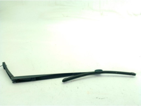 7203156 BRAZO LIMPIAPARABRISAS DEL DER BMW 5 (F10)|Desguaces La Cabaña