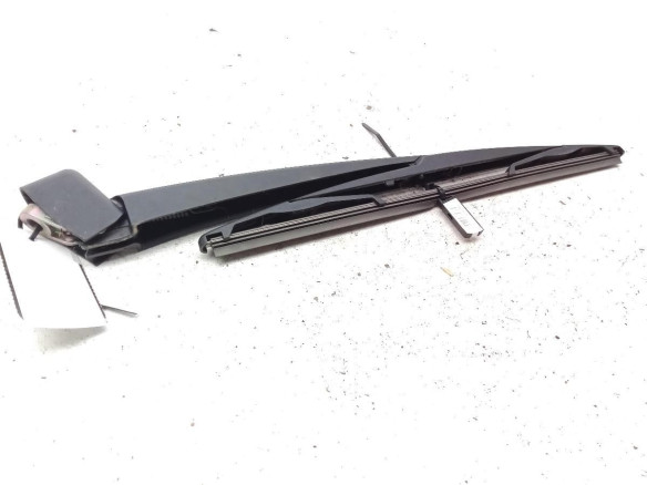 BRAZO LIMPIAPARABRISAS TRA PORTÓN RENAULT MEGANE III Fastback (BZ0_)|Desguaces La Cabaña