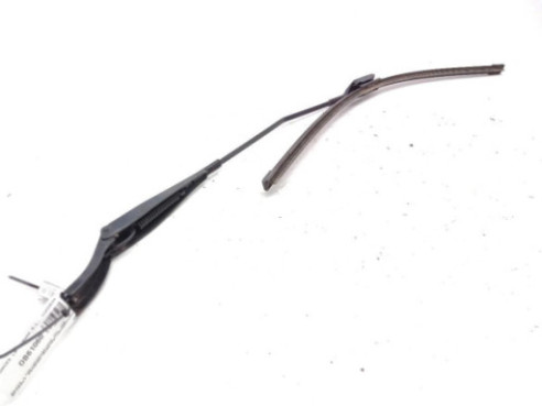 9682974380 BRAZO LIMPIAPARABRISAS DEL IZQ PEUGEOT PARTNER Furgón|Desguaces La Cabaña