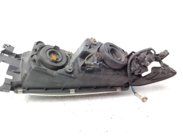 FARO DERECHO MITSUBISHI GALANT VI (EA_)|Desguaces La Cabaña