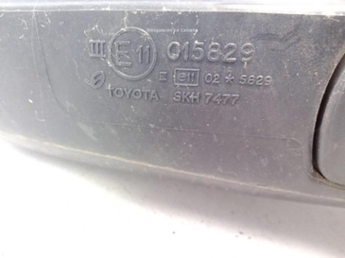 ESPEJO IZQ TOYOTA AVENSIS Ranchera familiar (_T25_)|Desguaces La Cabaña
