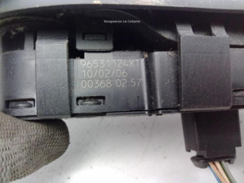 96531124XT MANDO ELEVALUNAS PUERTA LAT DEL IZQ PEUGEOT 307 (3A/C)|Desguaces La Cabaña