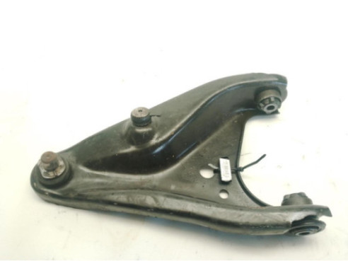 545001064R  BRAZO SUSPENSION DEL DER INF DACIA SANDERO II|Desguaces La Cabaña