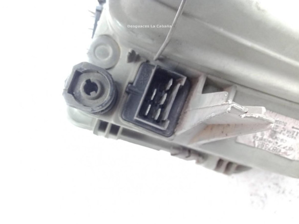 67724359 FARO IZQUIERDO MERCEDES BENZ VITO Furgón (638)|Desguaces La Cabaña