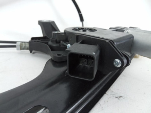 ELEVALUNAS PUERTA LATERAL DELANTERA IZQUIERDA|Desguaces La Cabaña 2