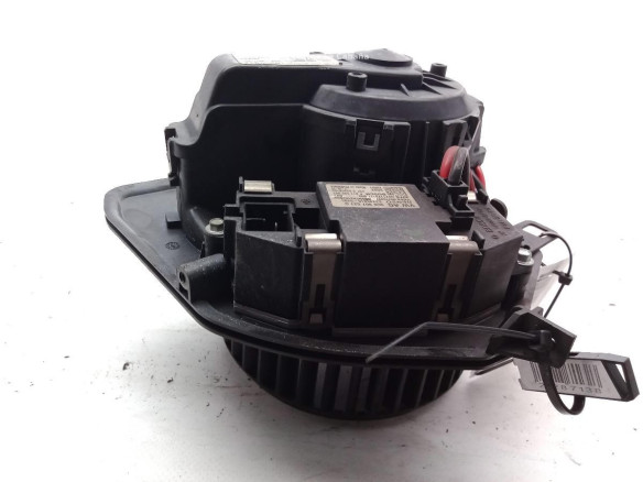 7E5820021B MOTOR CALEFACCION VW TRANSPORTER V Caja/Chasis (7JD, 7JE, 7JL, 7JY, 7JZ, 7FD, 7FE|Desguaces La Cabaña