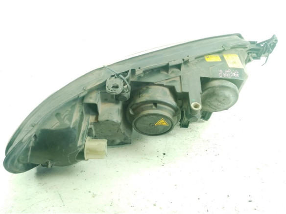 1307022293 FARO IZQUIERDO OPEL VECTRA B Fastback (J96)|Desguaces La Cabaña