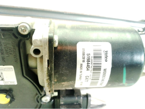 51984454 MOTOR LIMPIAPARABRISAS DEL FIAT TIPO Fastback (357_)|Desguaces La Cabaña