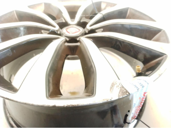 52040631 LLANTA ALUMINIO 4 FIAT TIPO Fastback (357_)|Desguaces La Cabaña