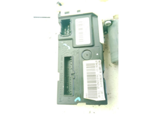 0130822330 ELEVALUNAS PUERTA LAT DEL IZQ RENAULT LAGUNA III (BT0/1)|Desguaces La Cabaña